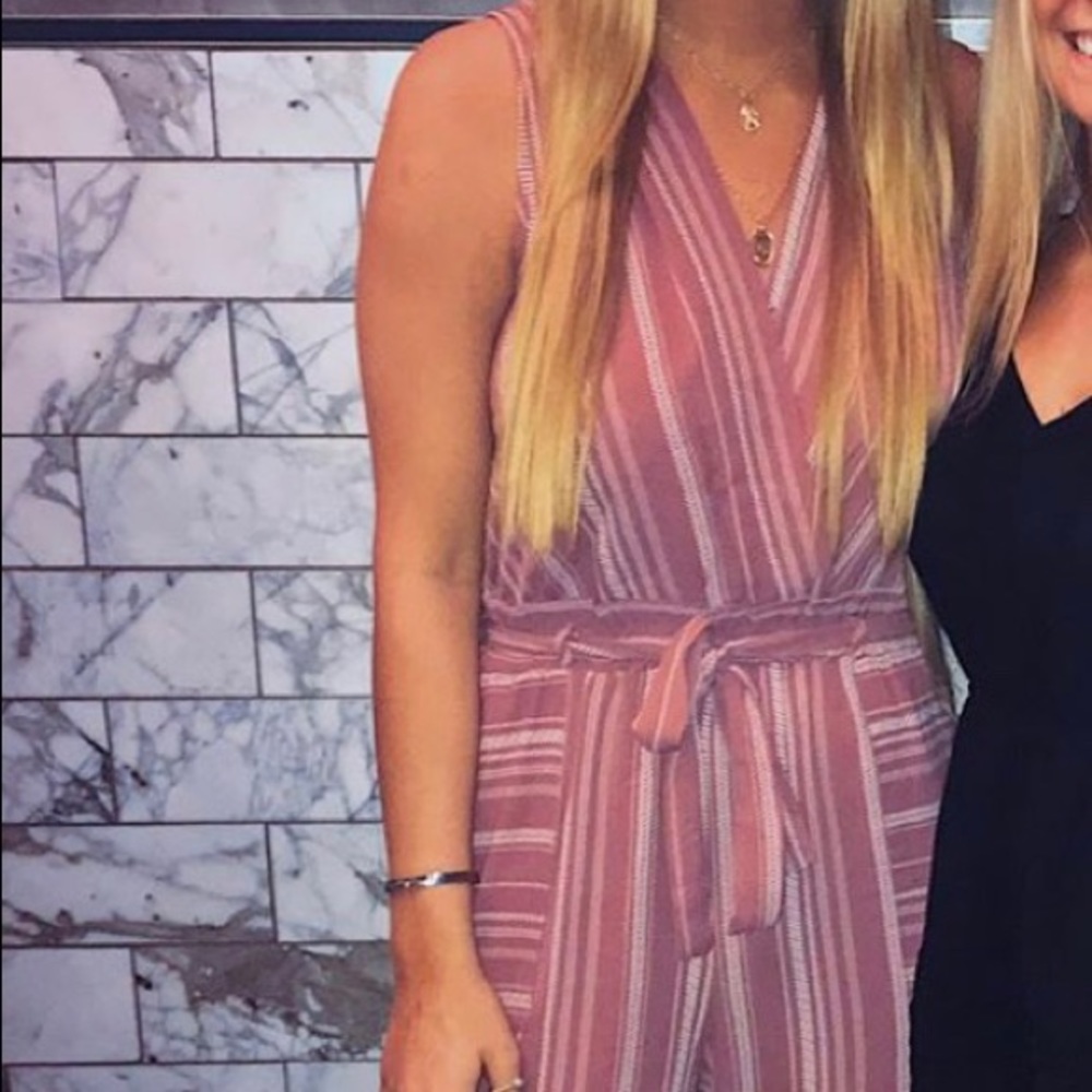 Medium Jumpsuit. Plum color